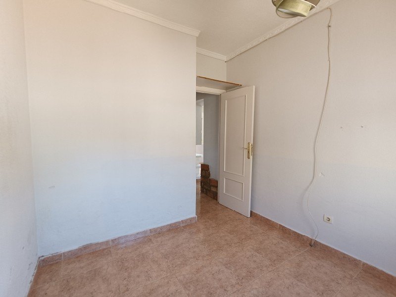 Semi-detached house on Calle Einstein – Torrevieja – Alicante — image 8